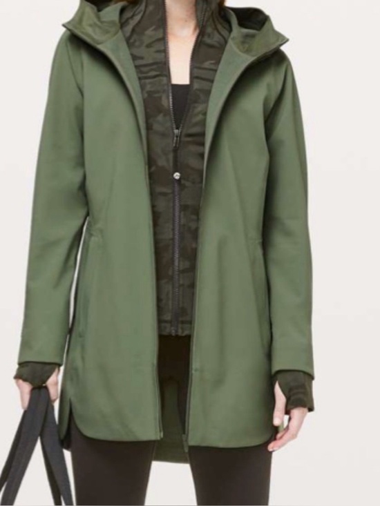 lululemon athletica Jackets & Blazers - lululemon athletica Glyde softshell Green Hooded Zip Jacket